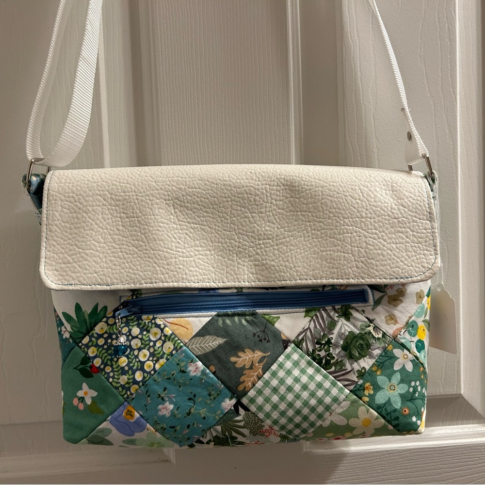 Bags & Things by Robie